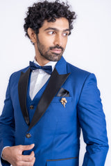 LN_party_bule_suit