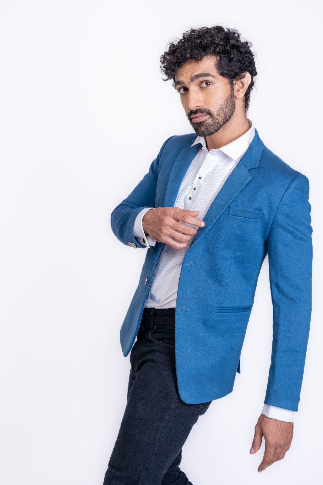 LN_the_peak_lapel_collar